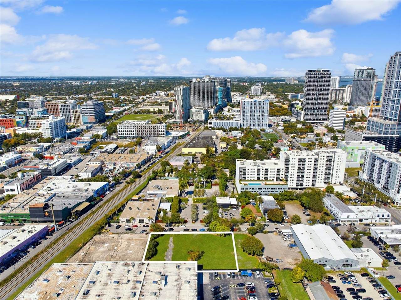 https://bt-photos.global.ssl.fastly.net/miami/1280_boomver_1_A11968669-2.jpg