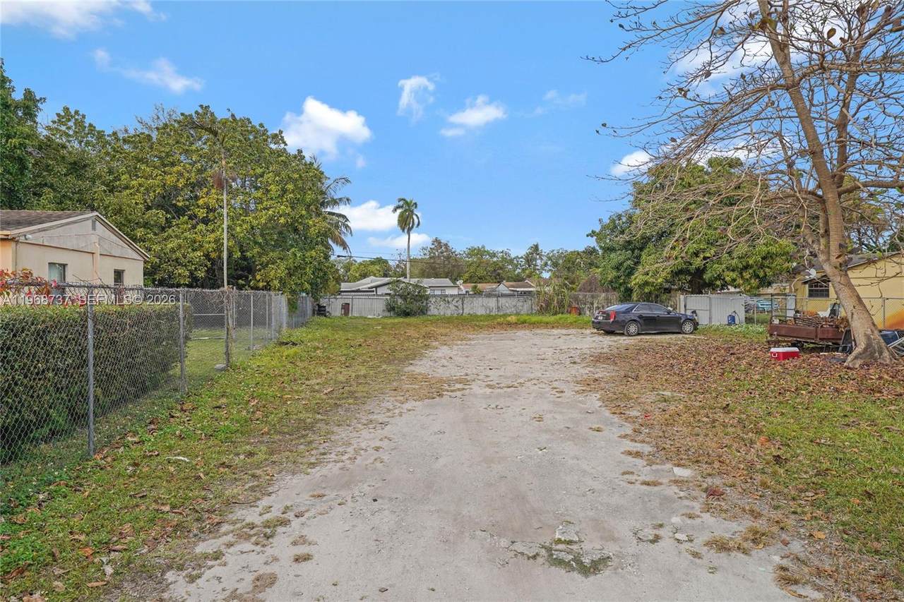 https://bt-photos.global.ssl.fastly.net/miami/1280_boomver_1_A11968737-2.jpg