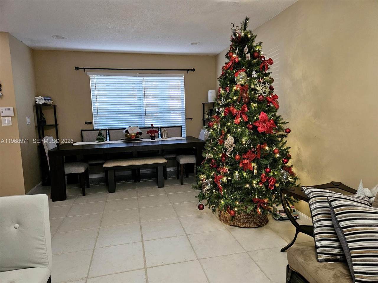 https://bt-photos.global.ssl.fastly.net/miami/1280_boomver_1_A11968971-2.jpg