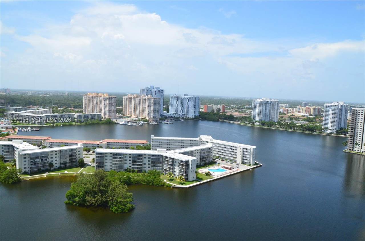 https://bt-photos.global.ssl.fastly.net/miami/1280_boomver_1_A11969058-2.jpg