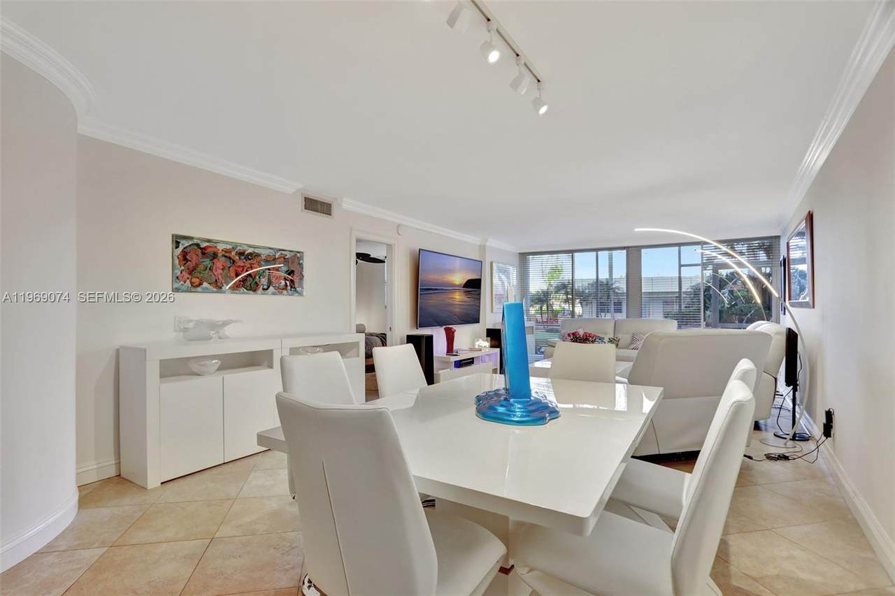 2731 14th St Cswy - Photo 1
