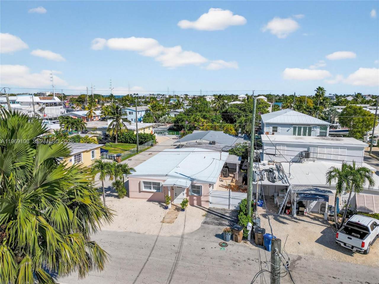 https://bt-photos.global.ssl.fastly.net/miami/1280_boomver_1_A11969106-2.jpg