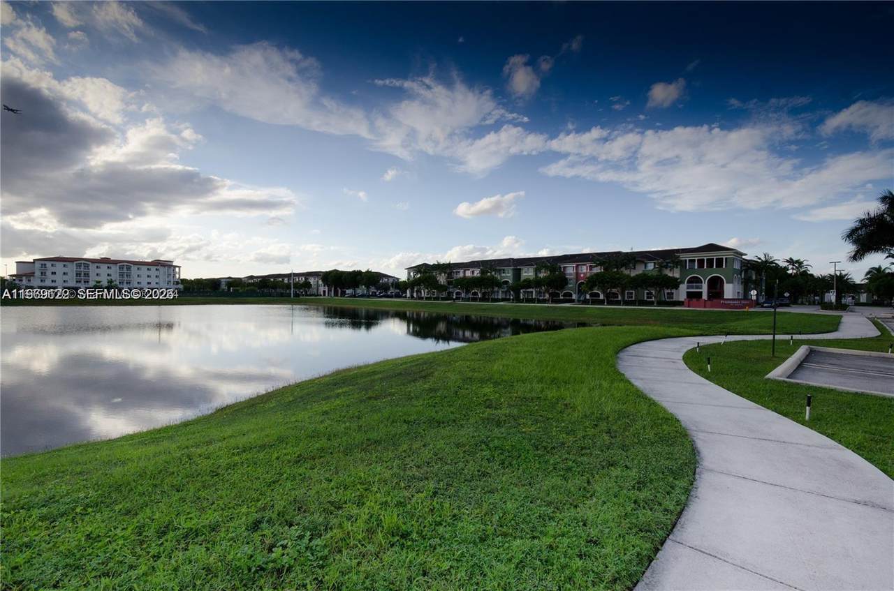 https://bt-photos.global.ssl.fastly.net/miami/1280_boomver_1_A11969122-2.jpg