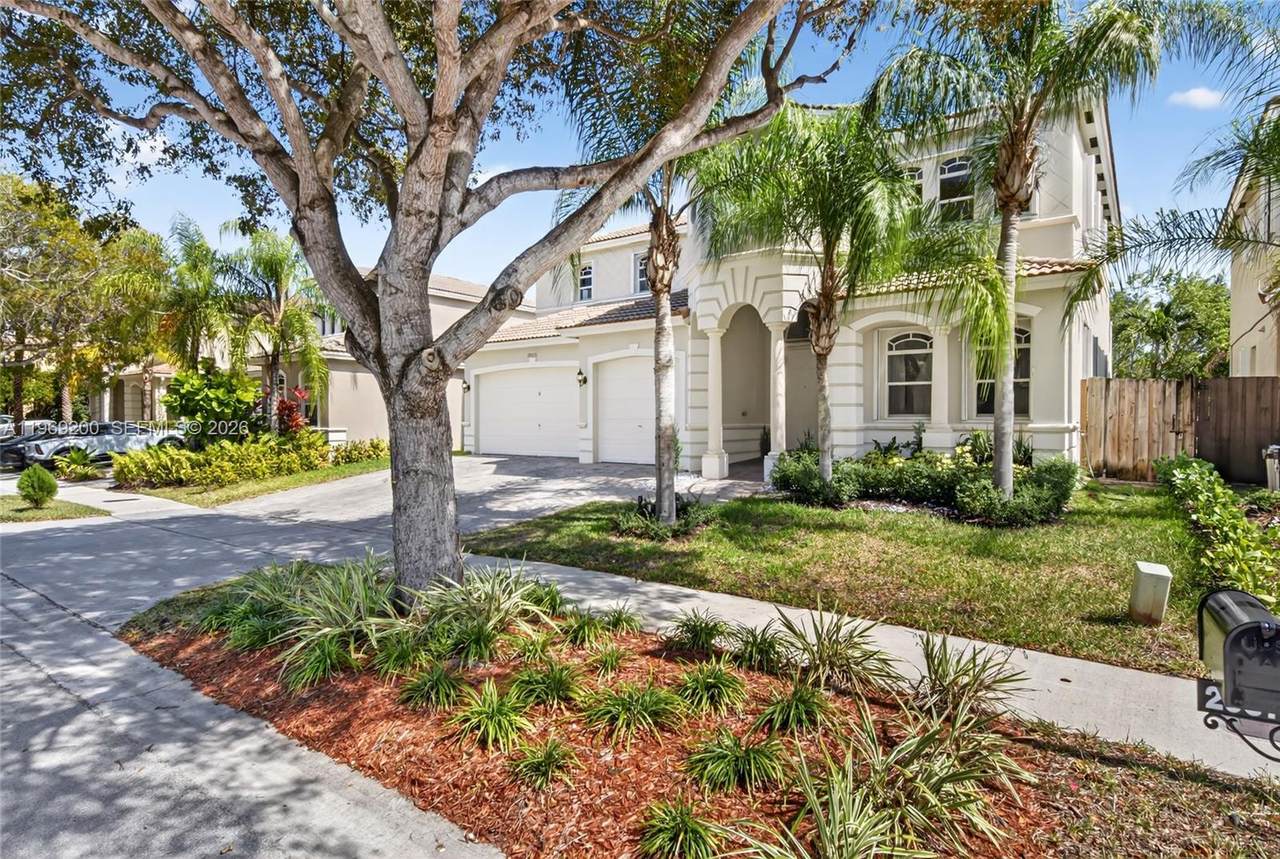 https://bt-photos.global.ssl.fastly.net/miami/1280_boomver_1_A11969200-2.jpg