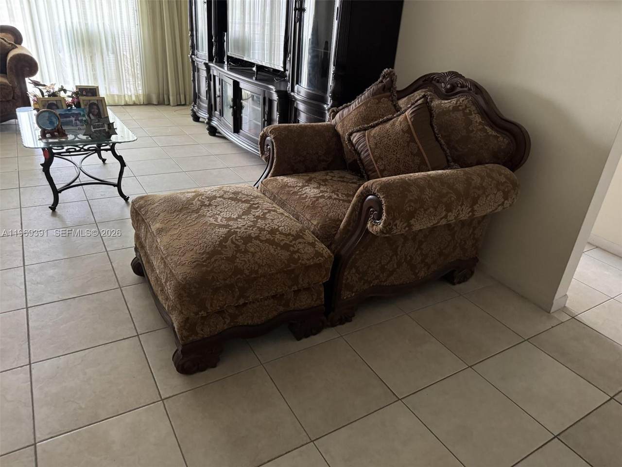 https://bt-photos.global.ssl.fastly.net/miami/1280_boomver_1_A11969391-2.jpg