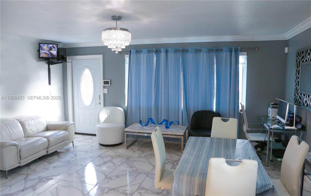 https://bt-photos.global.ssl.fastly.net/miami/1280_boomver_1_A11969423-2.jpg
