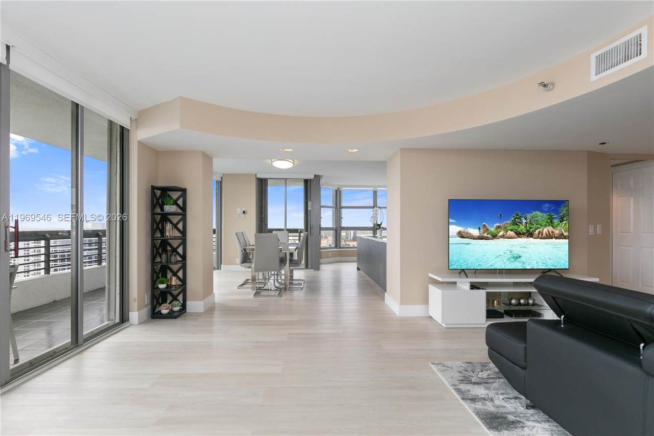https://bt-photos.global.ssl.fastly.net/miami/1280_boomver_1_A11969546-2.jpg