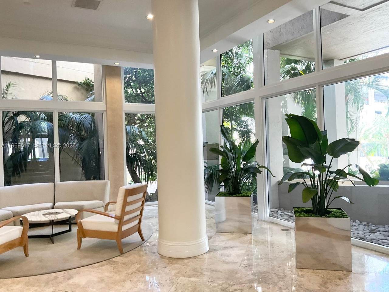 https://bt-photos.global.ssl.fastly.net/miami/1280_boomver_1_A11969617-2.jpg
