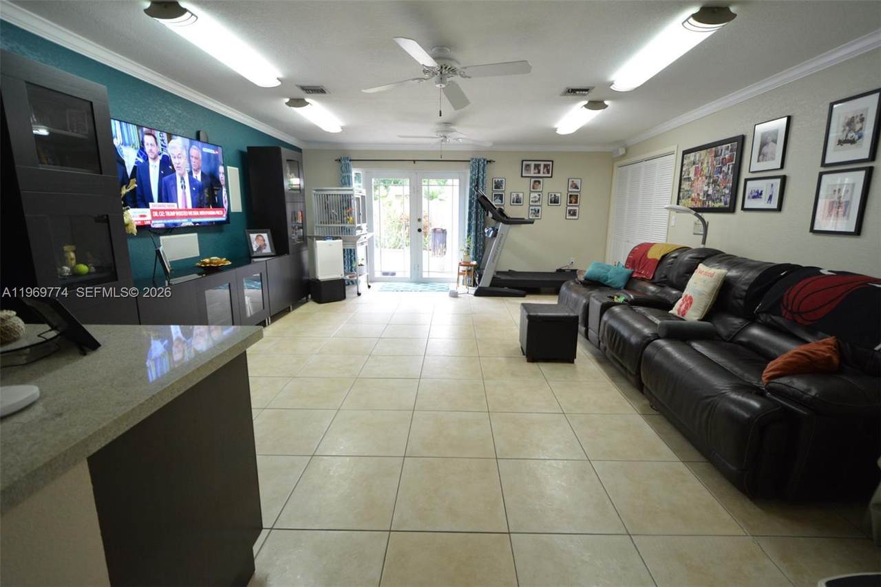 https://bt-photos.global.ssl.fastly.net/miami/1280_boomver_1_A11969774-2.jpg