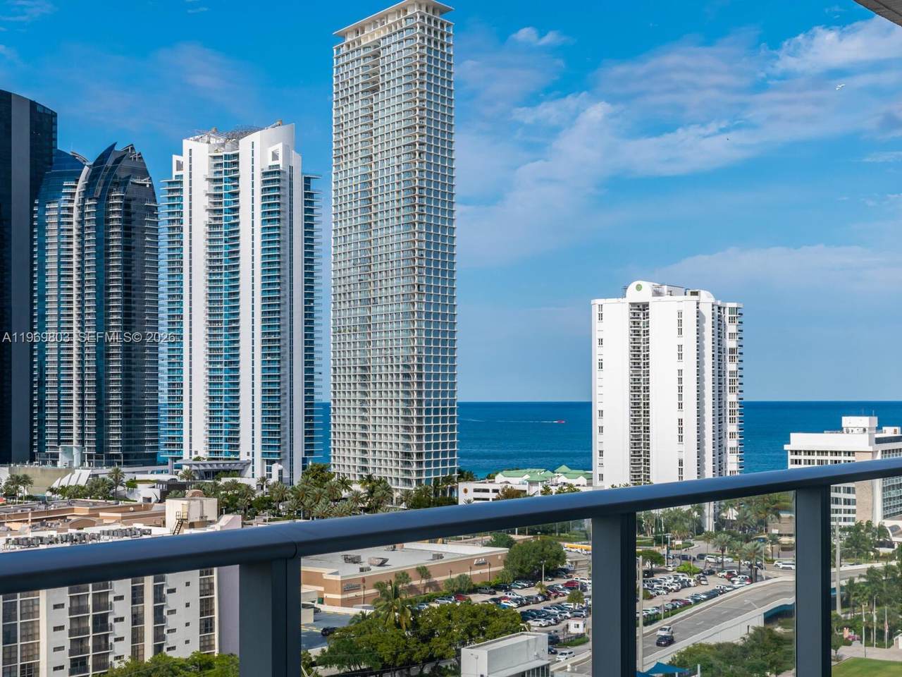 https://bt-photos.global.ssl.fastly.net/miami/1280_boomver_1_A11969803-2.jpg
