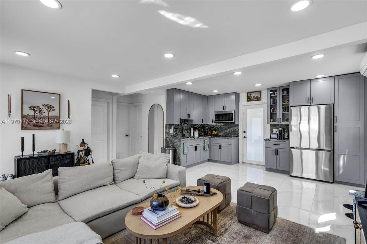2020 83rd Ter - Photo 1