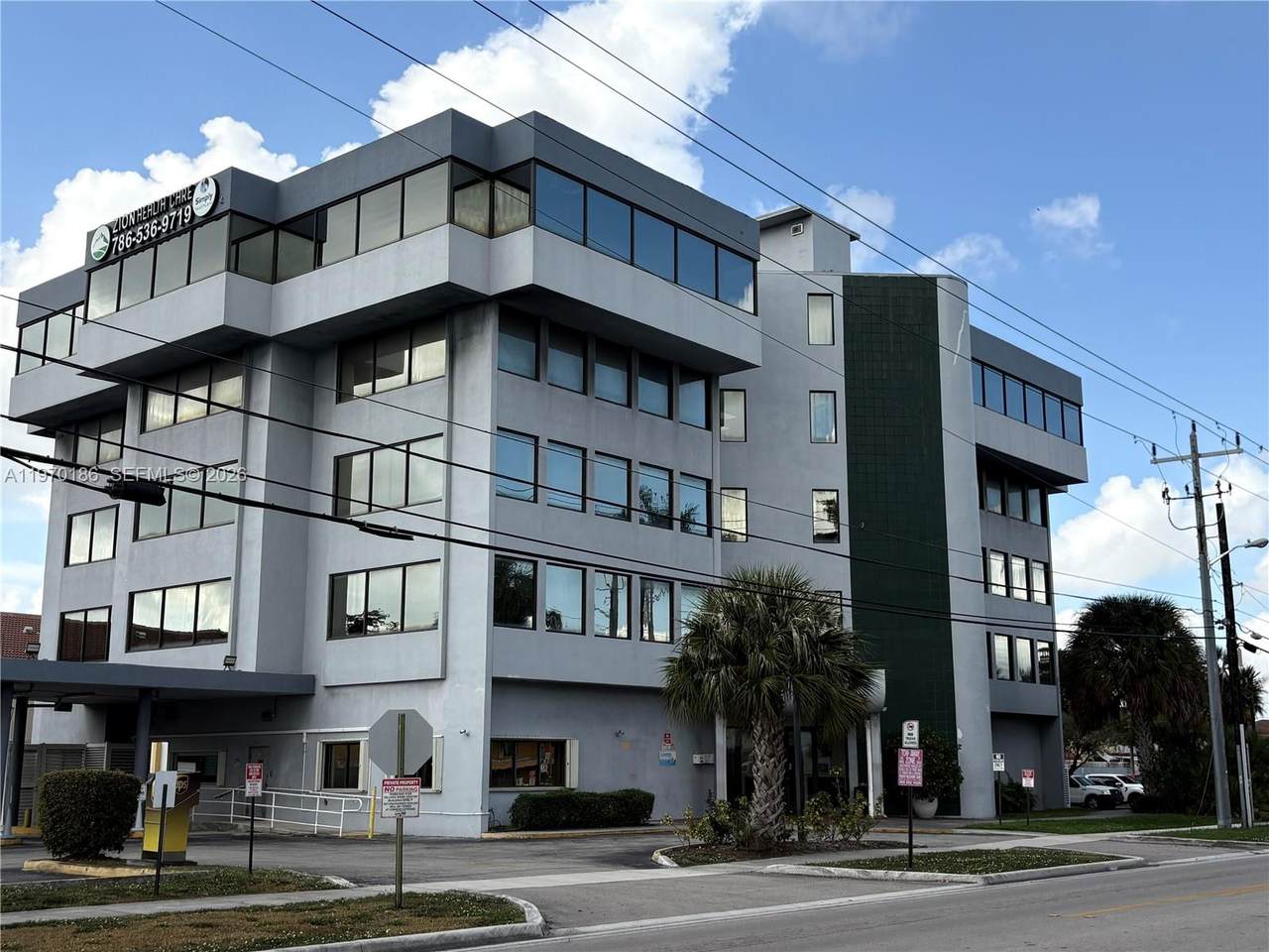 https://bt-photos.global.ssl.fastly.net/miami/1280_boomver_1_A11970186-2.jpg