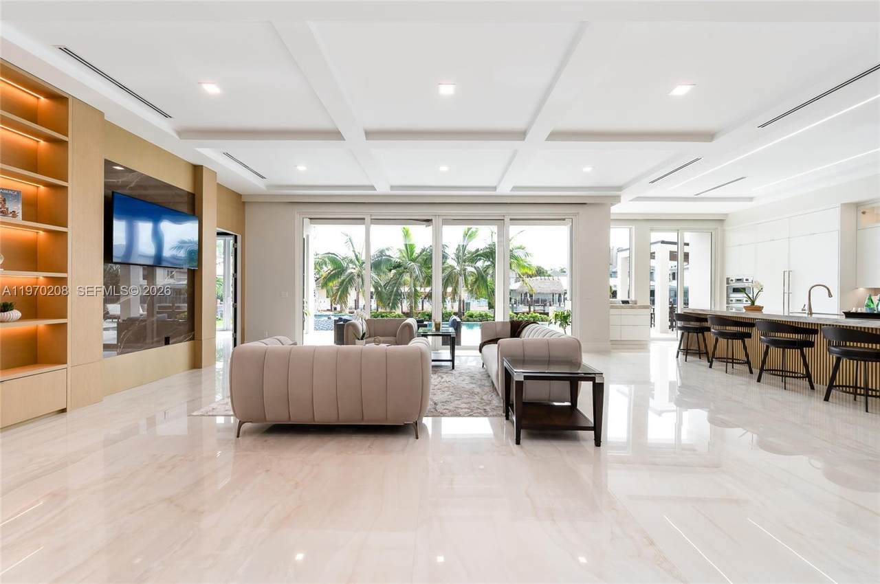 https://bt-photos.global.ssl.fastly.net/miami/1280_boomver_1_A11970208-2.jpg