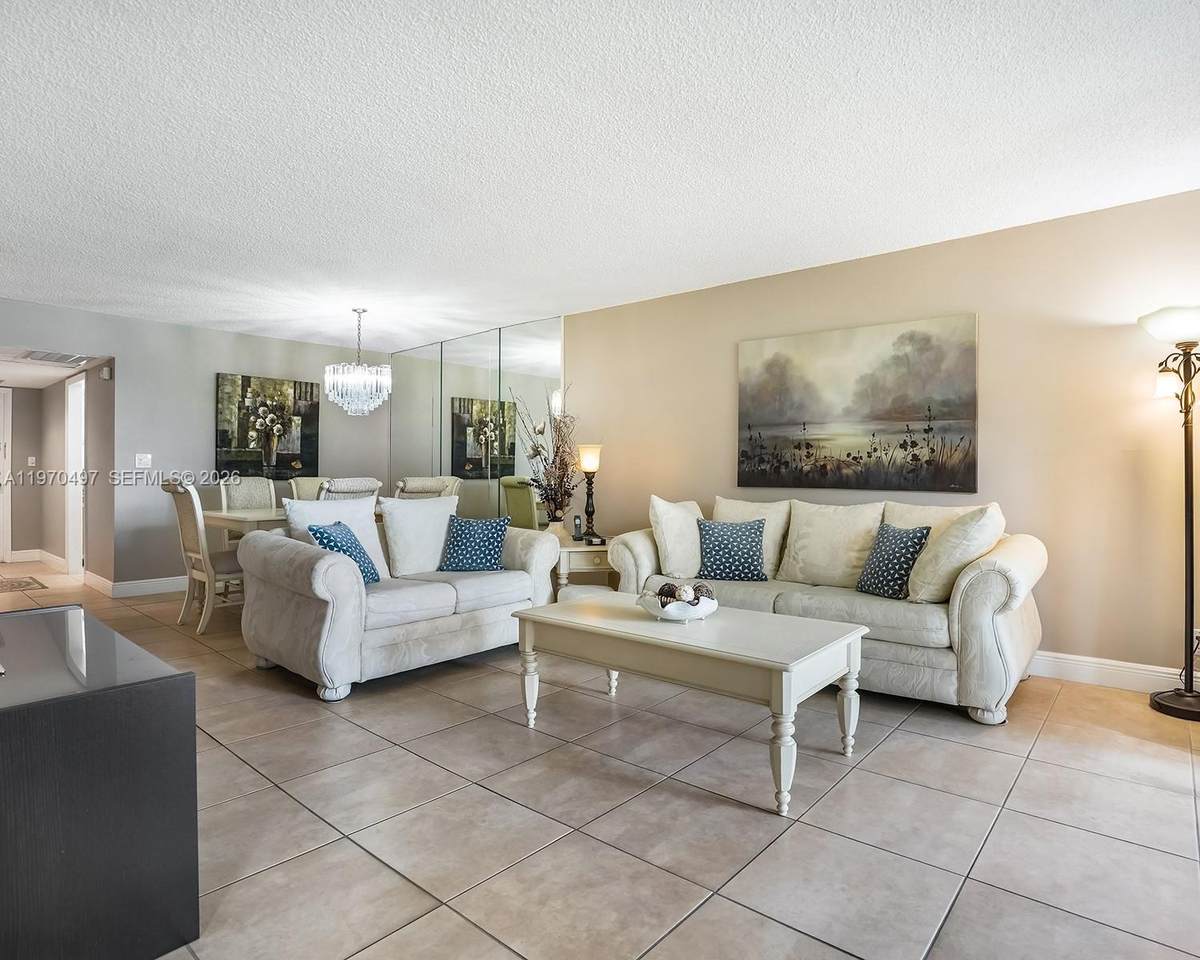 https://bt-photos.global.ssl.fastly.net/miami/1280_boomver_1_A11970497-2.jpg
