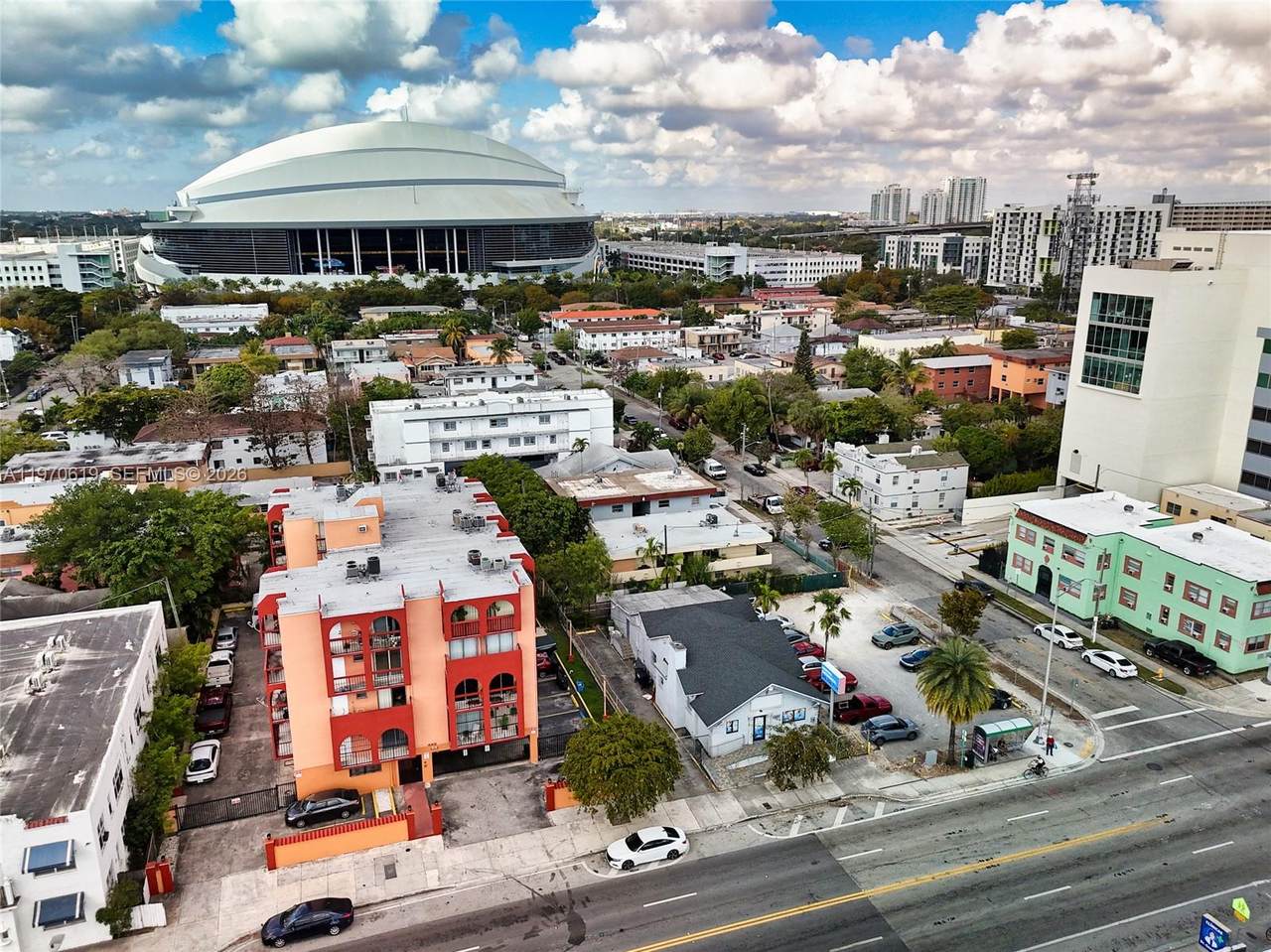 https://bt-photos.global.ssl.fastly.net/miami/1280_boomver_1_A11970619-2.jpg
