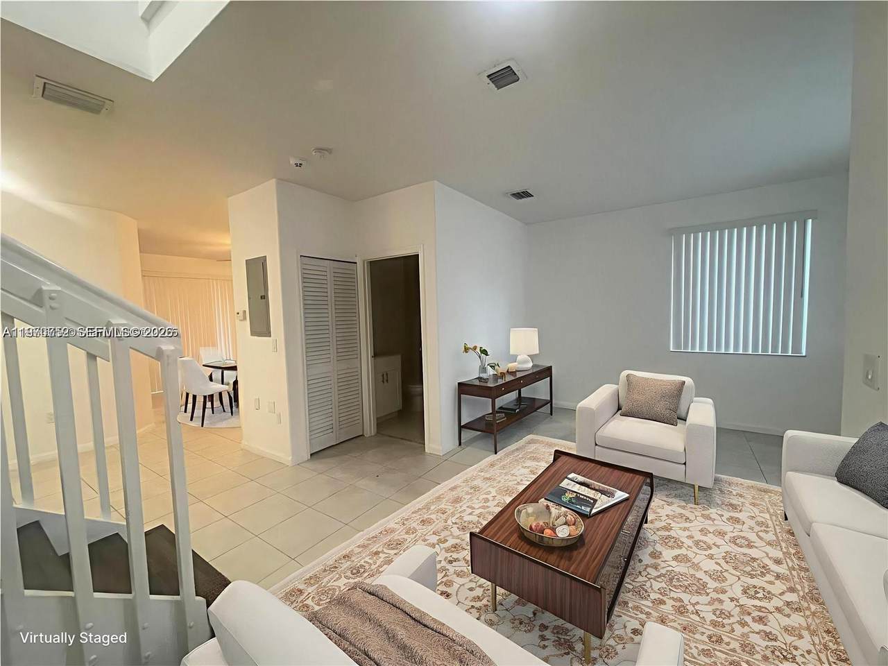 2744 15th Pl - Photo 1