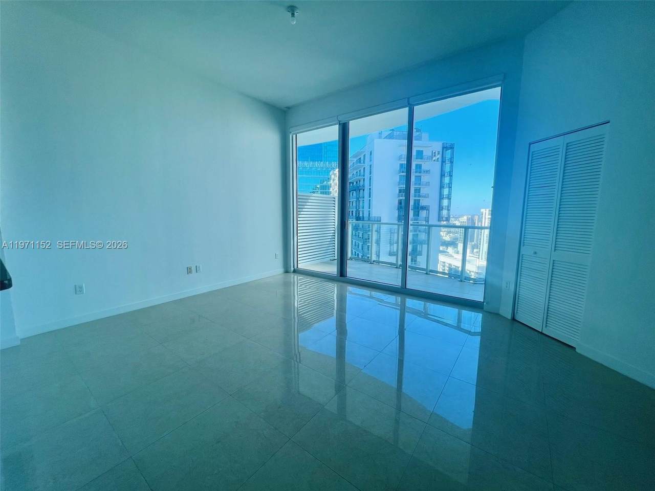 https://bt-photos.global.ssl.fastly.net/miami/1280_boomver_1_A11971152-2.jpg