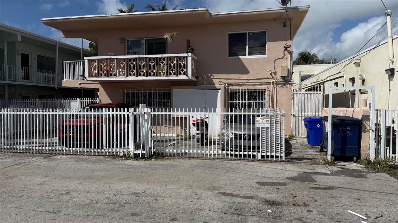 https://bt-photos.global.ssl.fastly.net/miami/1280_boomver_1_A11971190-2.jpg
