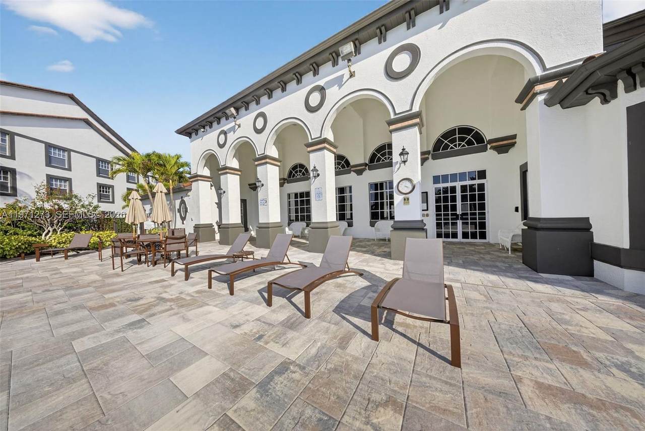 https://bt-photos.global.ssl.fastly.net/miami/1280_boomver_1_A11971273-2.jpg