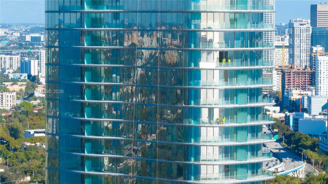 https://bt-photos.global.ssl.fastly.net/miami/1280_boomver_1_A11971369-2.jpg