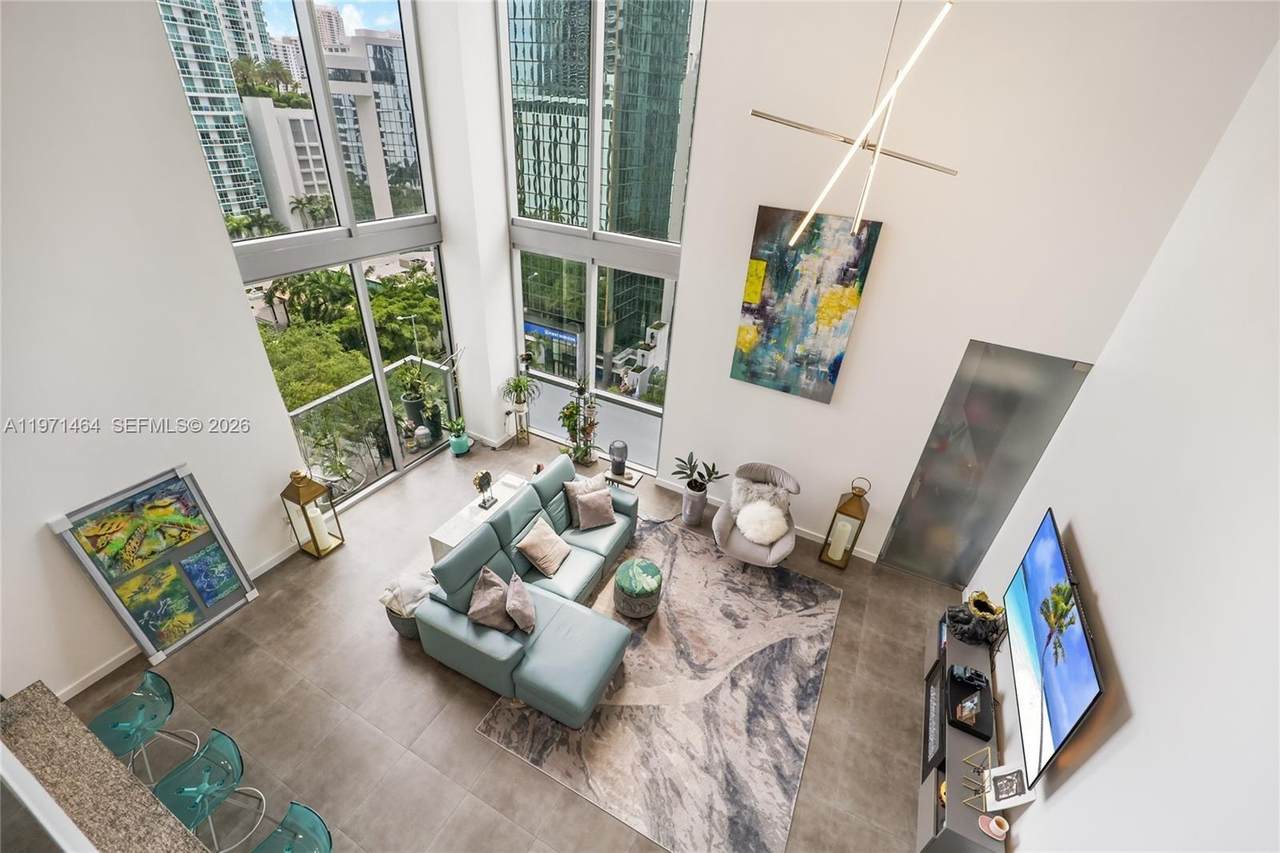 1060 Brickell Ave - Photo 1