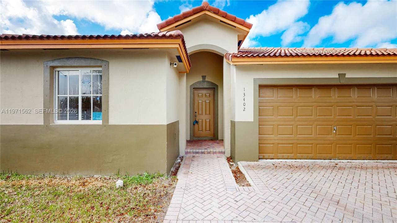 https://bt-photos.global.ssl.fastly.net/miami/1280_boomver_1_A11971562-2.jpg