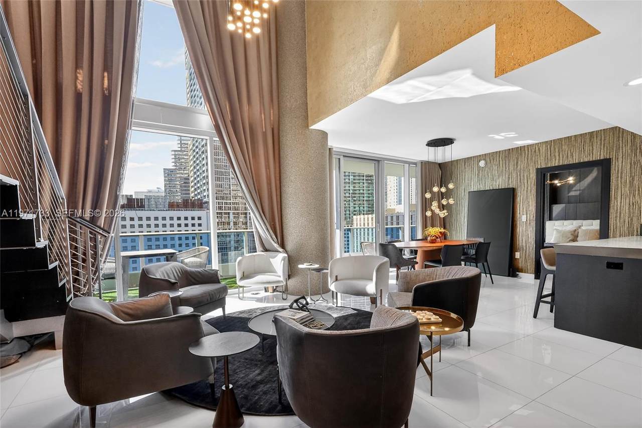 200 Biscayne Boulevard Way - Photo 1