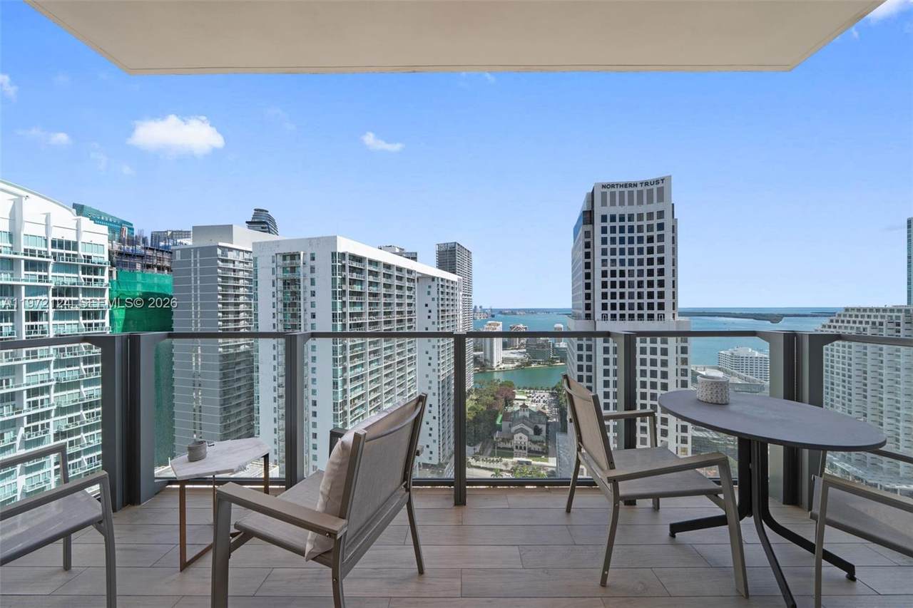 https://bt-photos.global.ssl.fastly.net/miami/1280_boomver_1_A11972124-2.jpg