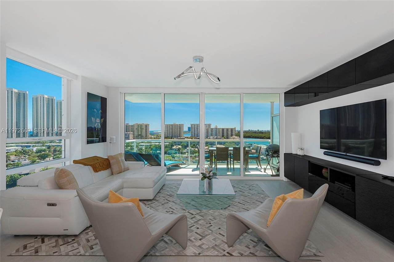 https://bt-photos.global.ssl.fastly.net/miami/1280_boomver_1_A11972669-2.jpg