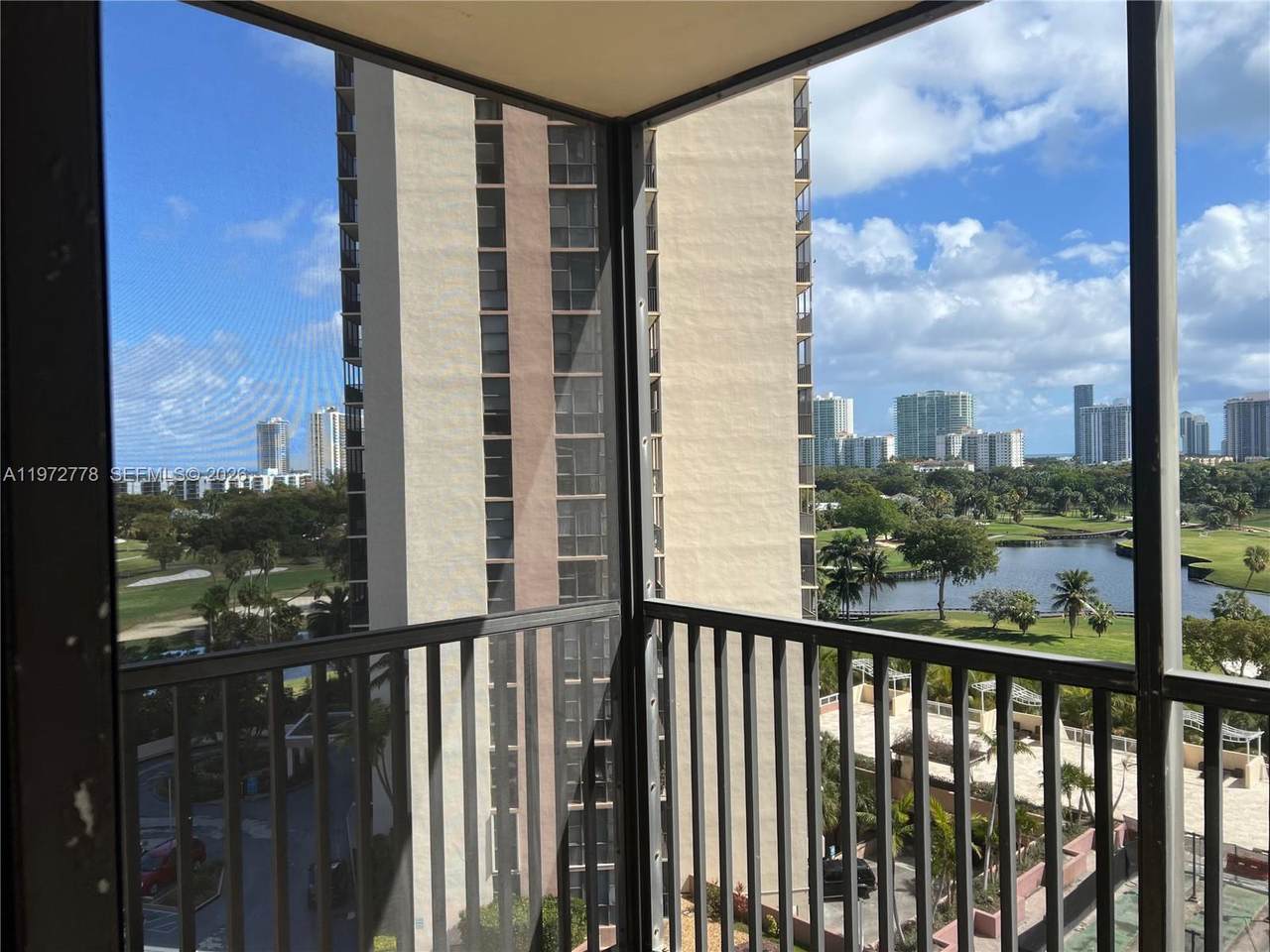 https://bt-photos.global.ssl.fastly.net/miami/1280_boomver_1_A11972778-2.jpg
