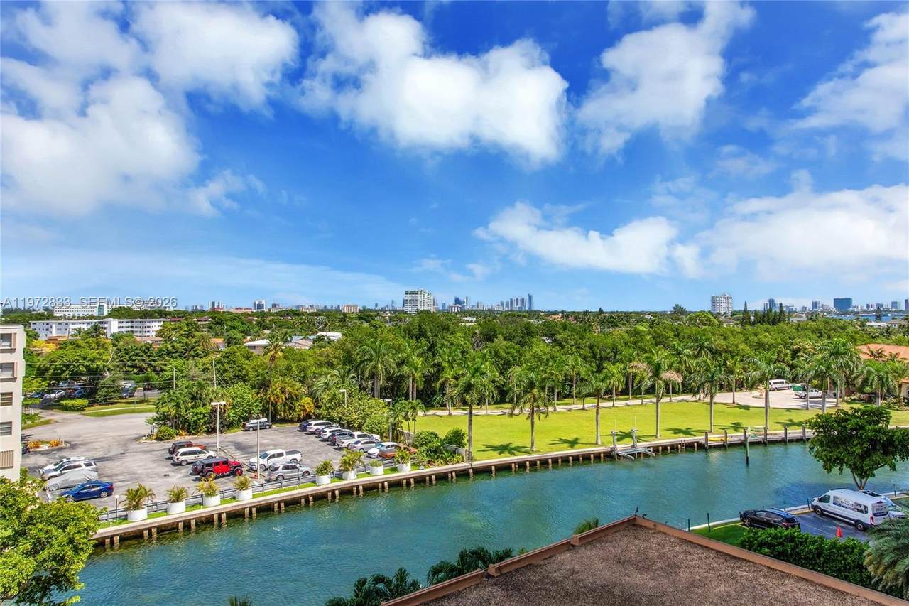 https://bt-photos.global.ssl.fastly.net/miami/1280_boomver_1_A11972833-2.jpg