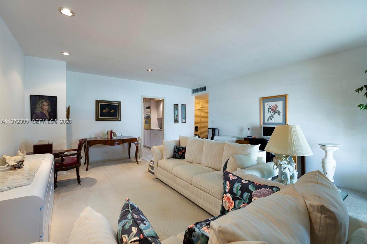1408 Brickell Bay Dr - Photo 1