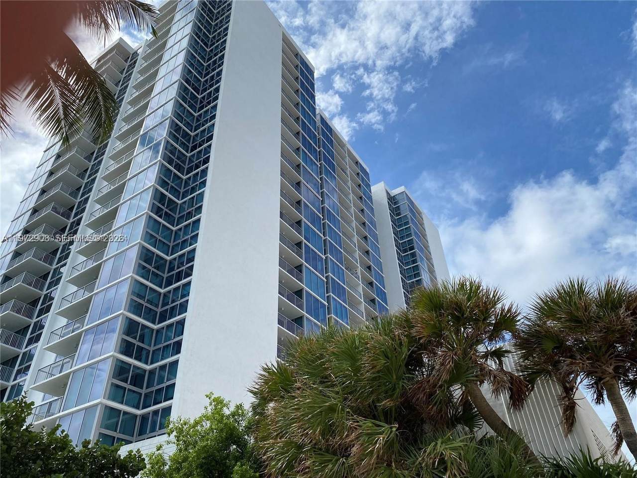 2655 Collins Ave - Photo 1