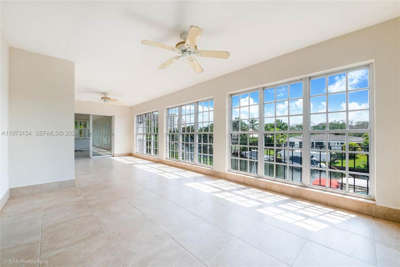 https://bt-photos.global.ssl.fastly.net/miami/1280_boomver_1_A11973154-2.jpg