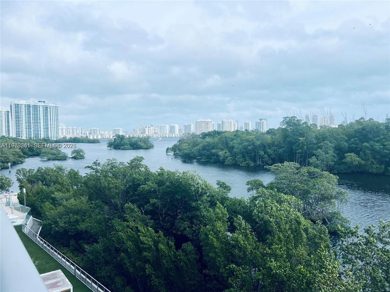 https://bt-photos.global.ssl.fastly.net/miami/1280_boomver_1_A11973241-2.jpg