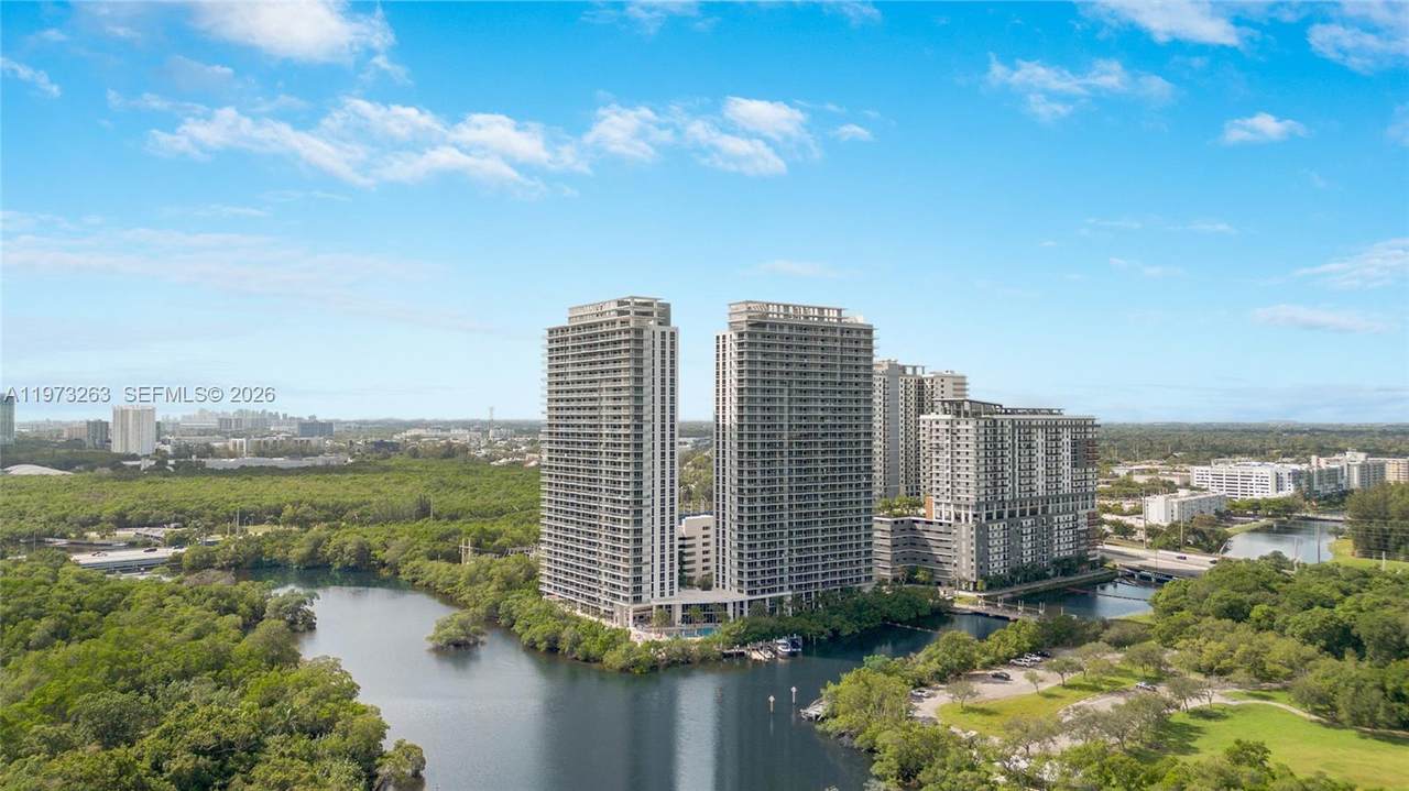 https://bt-photos.global.ssl.fastly.net/miami/1280_boomver_1_A11973263-2.jpg