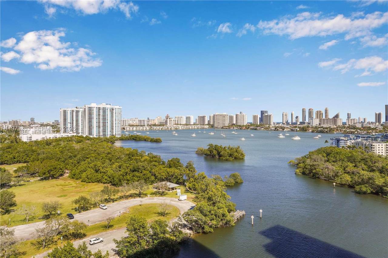 https://bt-photos.global.ssl.fastly.net/miami/1280_boomver_1_A11973263-2.jpg