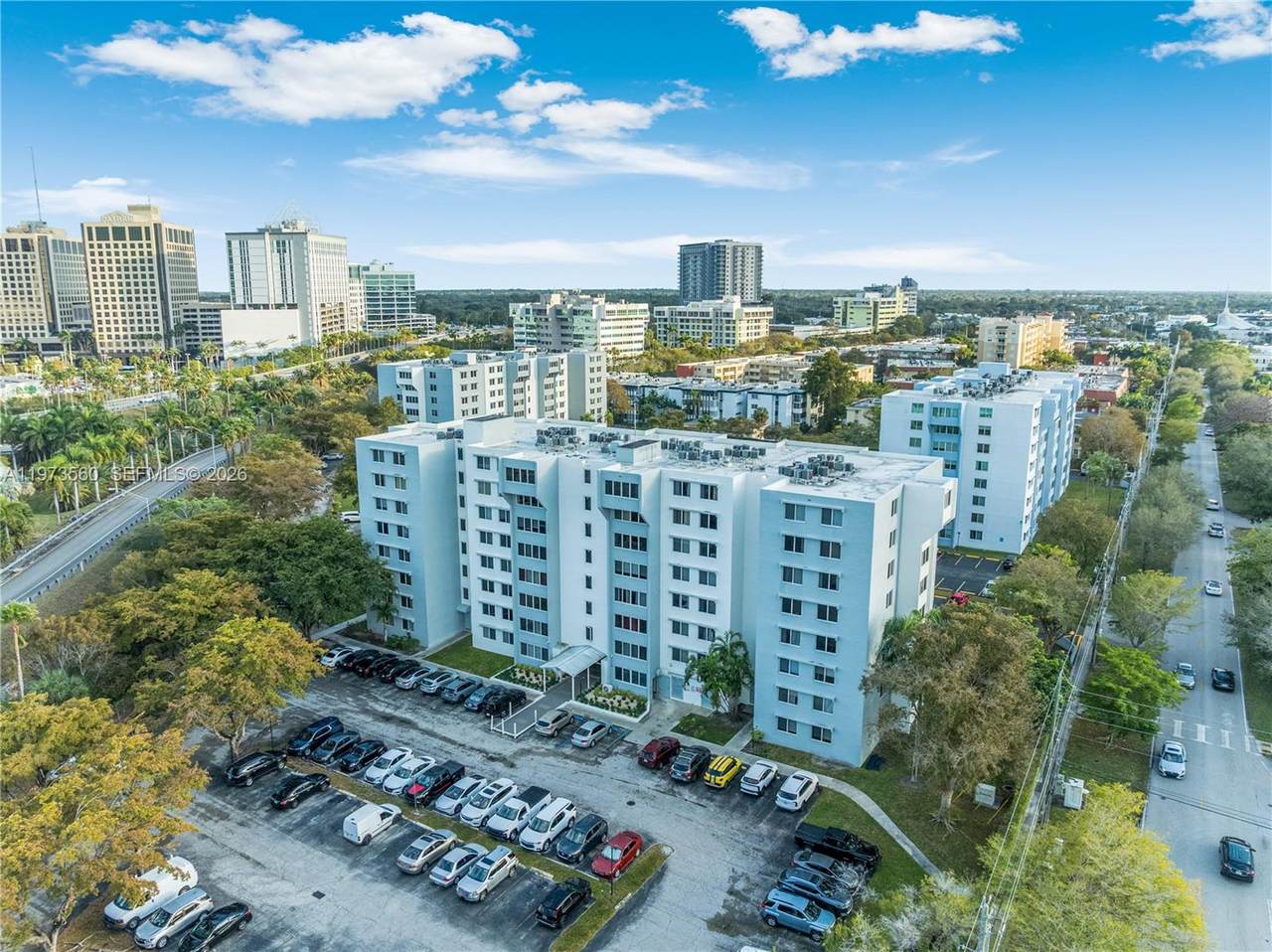 https://bt-photos.global.ssl.fastly.net/miami/1280_boomver_1_A11973560-2.jpg