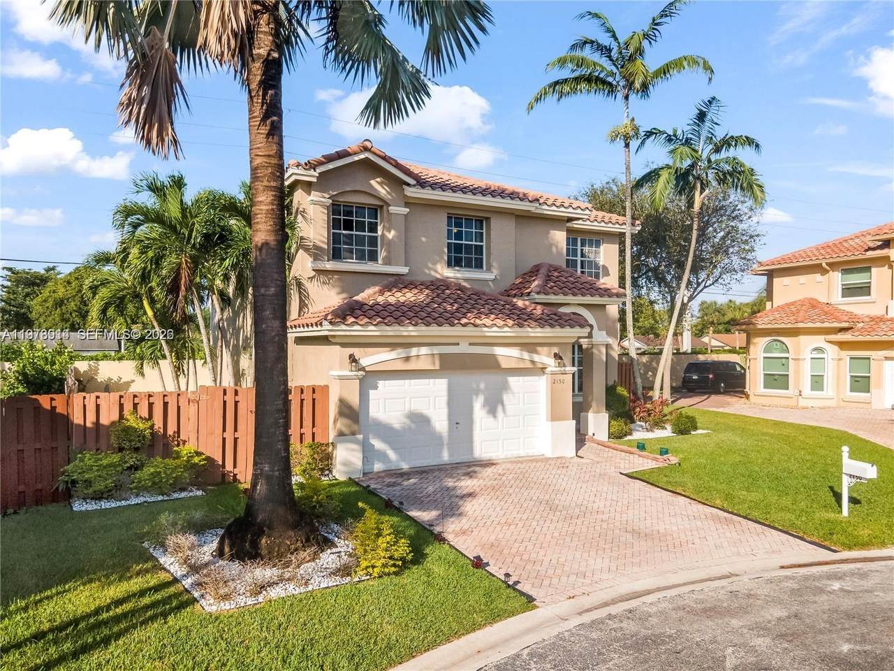 https://bt-photos.global.ssl.fastly.net/miami/1280_boomver_1_A11973914-2.jpg