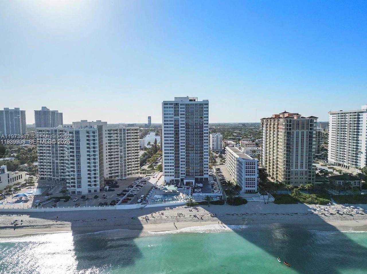3140 Ocean Dr - Photo 1