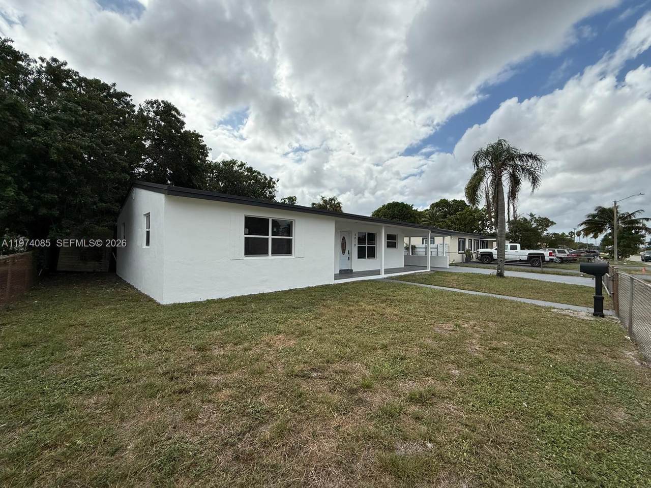 https://bt-photos.global.ssl.fastly.net/miami/1280_boomver_1_A11974085-2.jpg