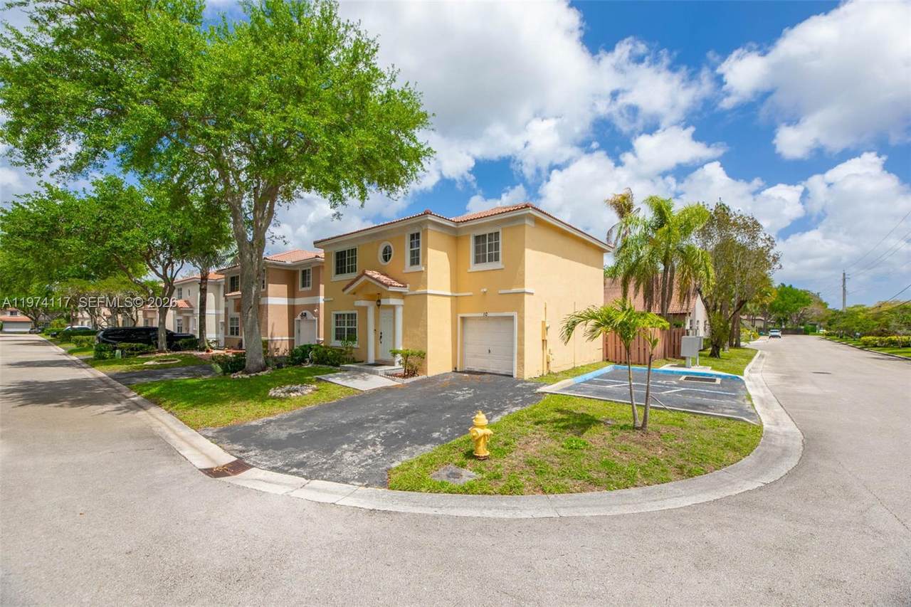 https://bt-photos.global.ssl.fastly.net/miami/1280_boomver_1_A11974117-2.jpg