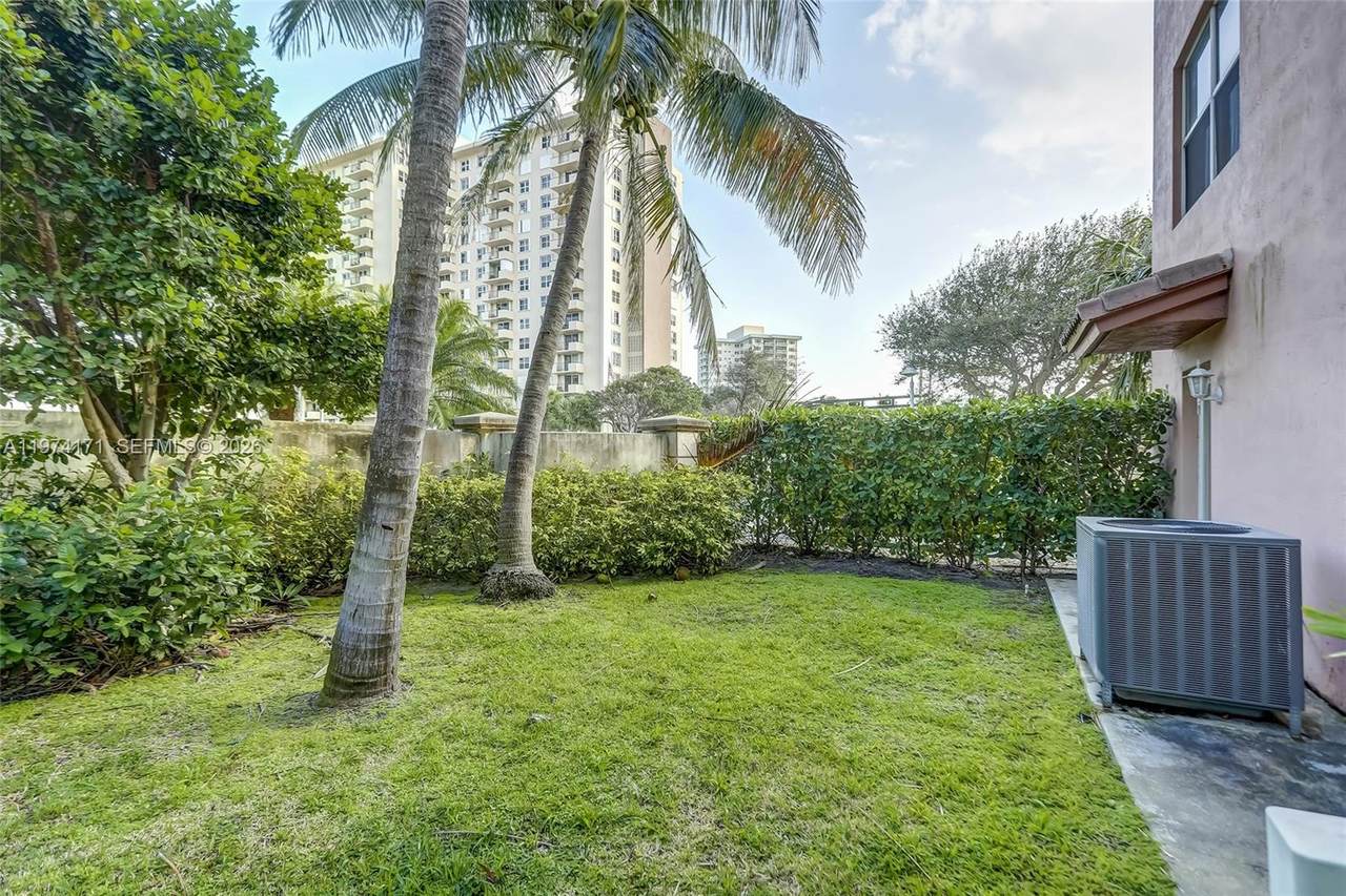 https://bt-photos.global.ssl.fastly.net/miami/1280_boomver_1_A11974171-2.jpg
