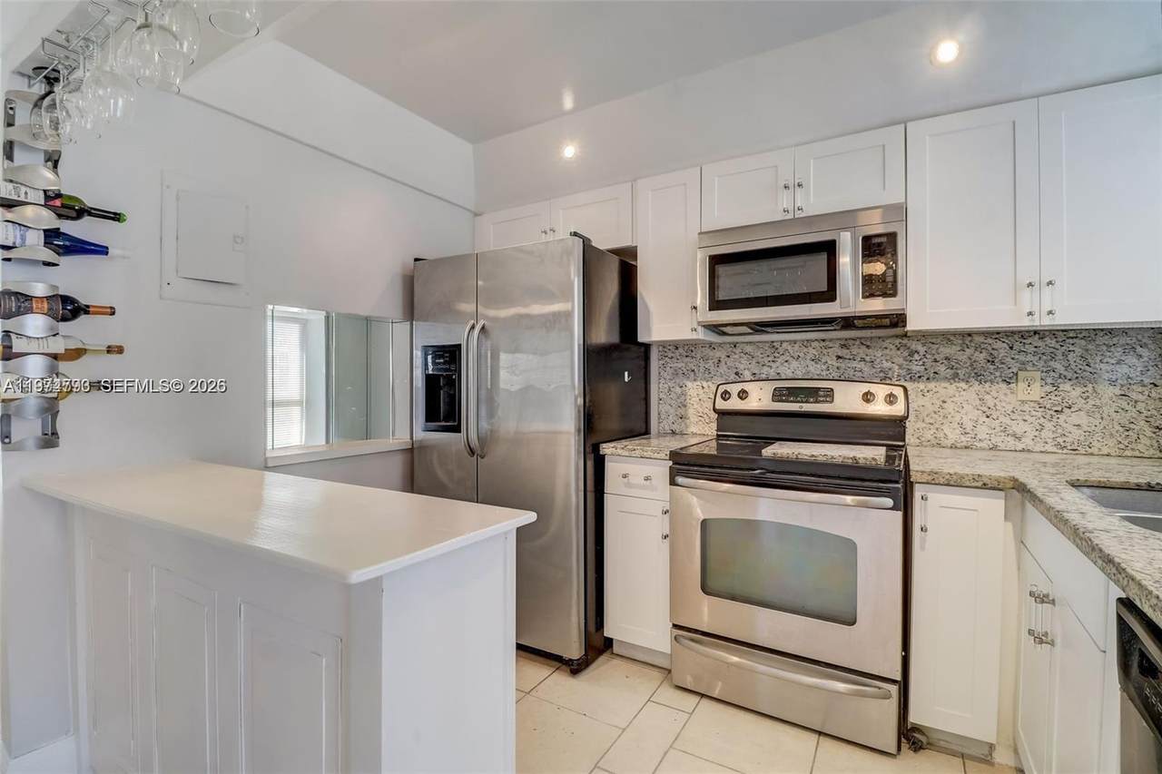9001 Sunrise Lakes Blvd - Photo 1