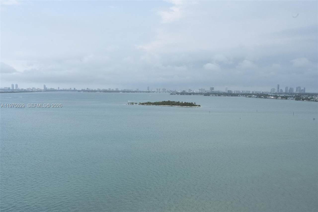 https://bt-photos.global.ssl.fastly.net/miami/orig_boomver_1_A11975029-2.jpg