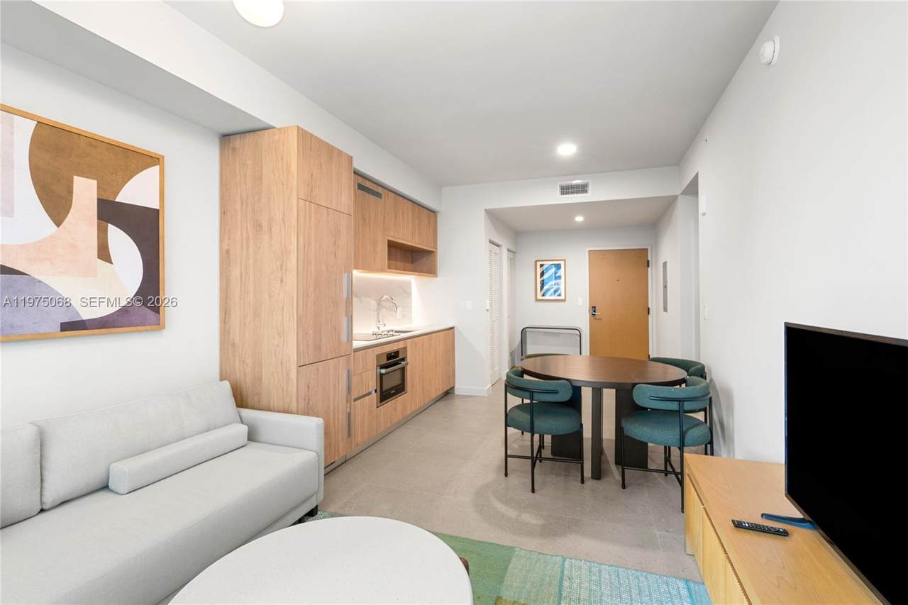 11 Ne 6th St - Photo 1