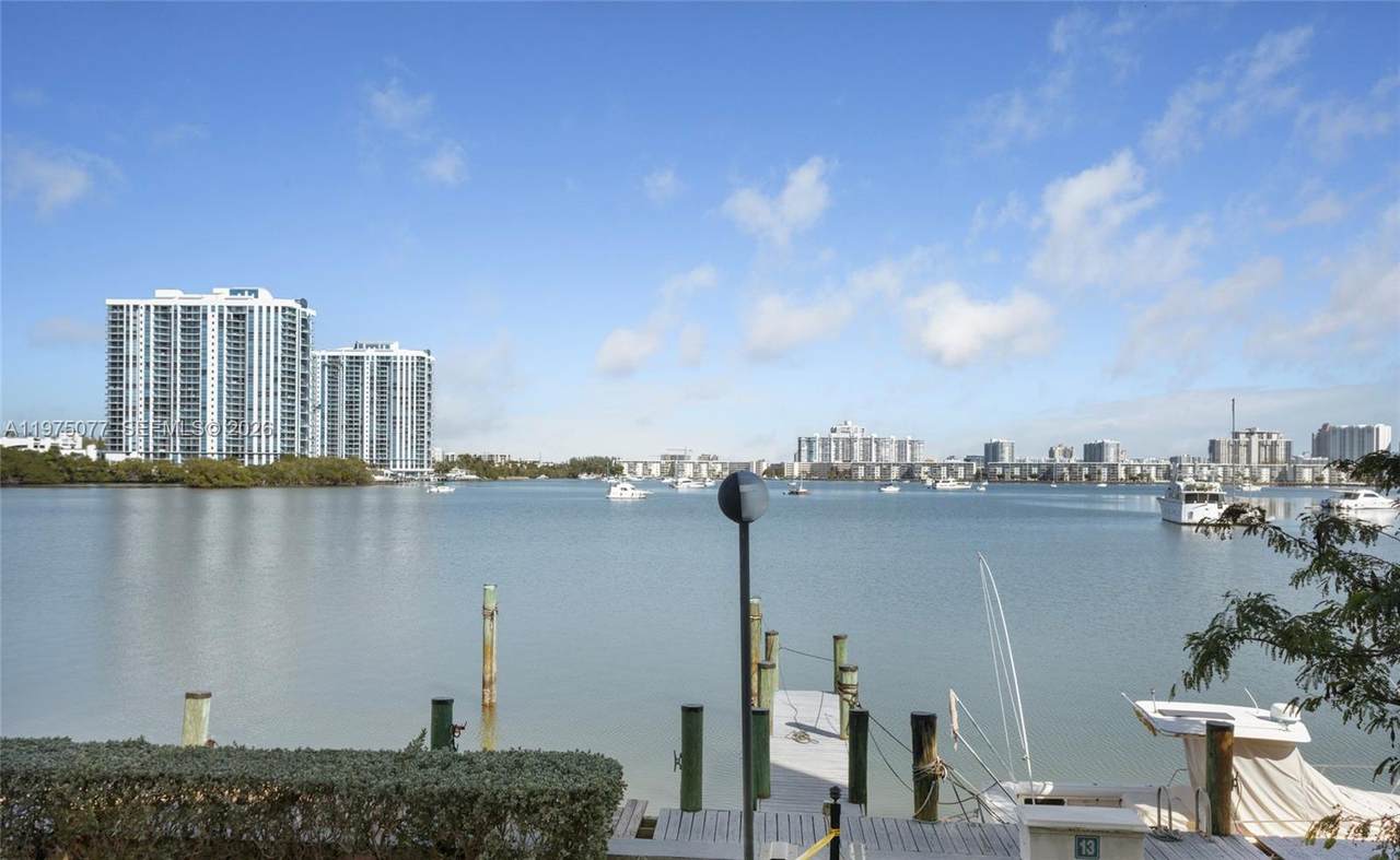 16558 26th Ave - Photo 1