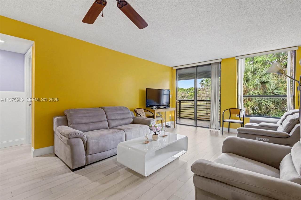https://bt-photos.global.ssl.fastly.net/miami/1280_boomver_1_A11975363-2.jpg