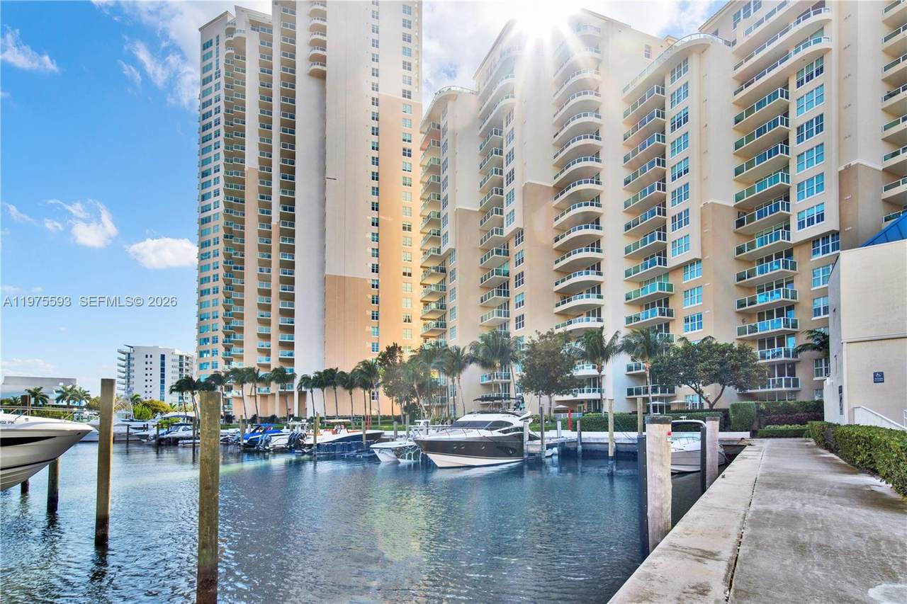 https://bt-photos.global.ssl.fastly.net/miami/1280_boomver_1_A11975593-2.jpg