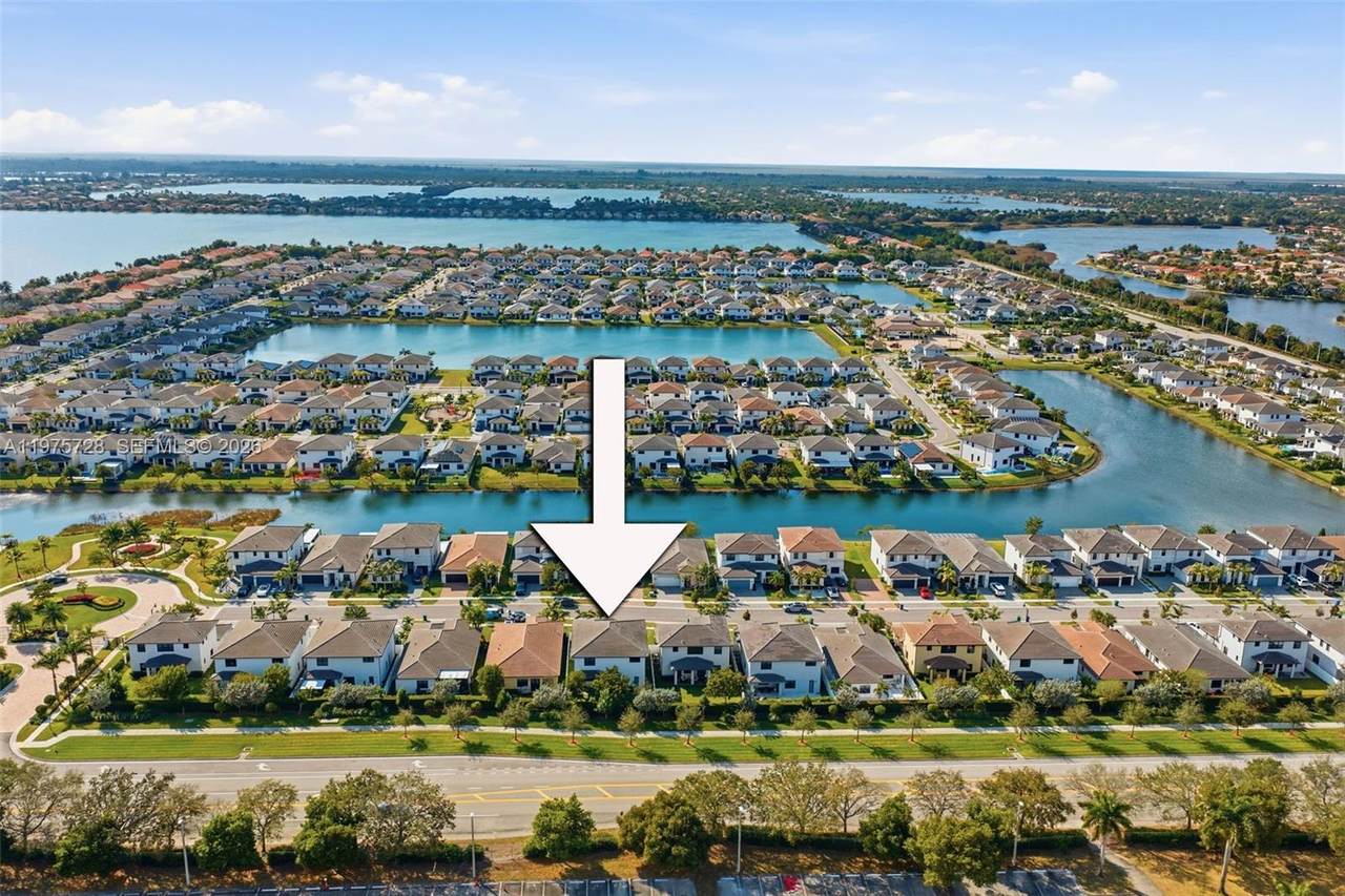 https://bt-photos.global.ssl.fastly.net/miami/1280_boomver_1_A11975728-2.jpg